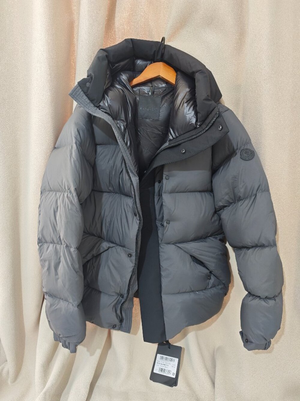Moncler Maya Giubbotto Hooded Down Jacket